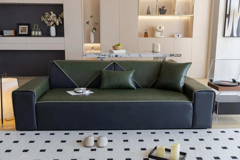 LineProtect™ – Protège Canapé Design Imperméable & Antidérapant en Simili Cuir