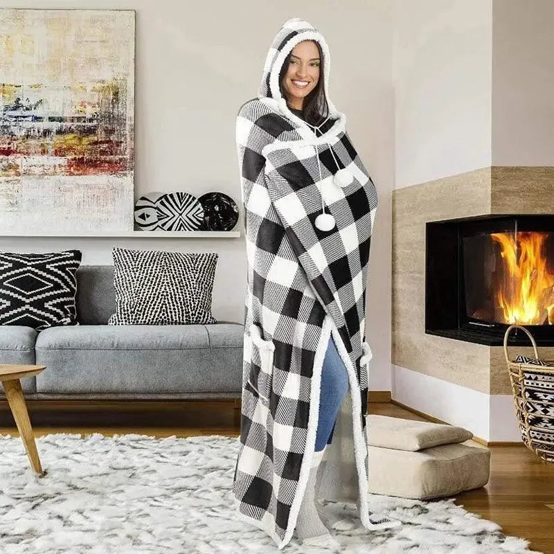 couverture-plaid-capuche-geant-noir-carreaux – La Maison de la Housse