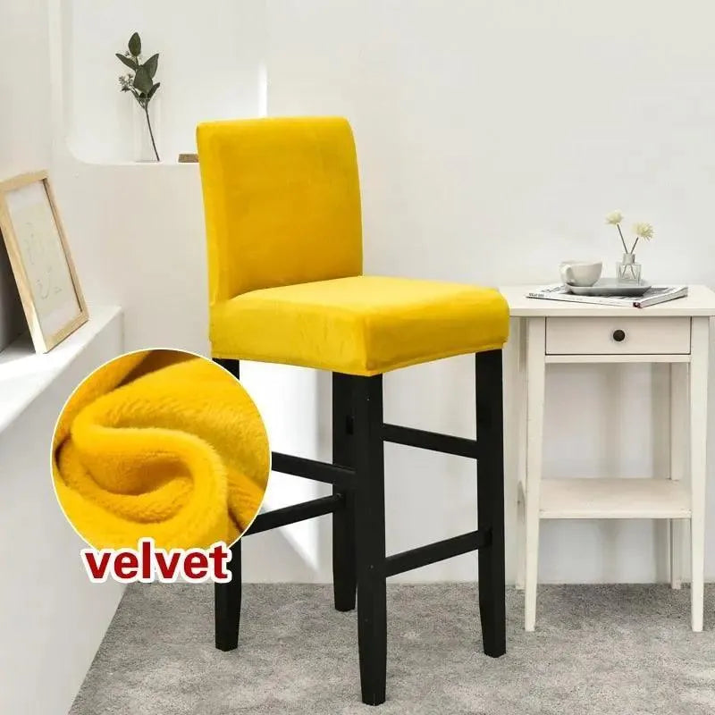 housse-de-chaise-de-bar-en-velours – La Maison de la Housse