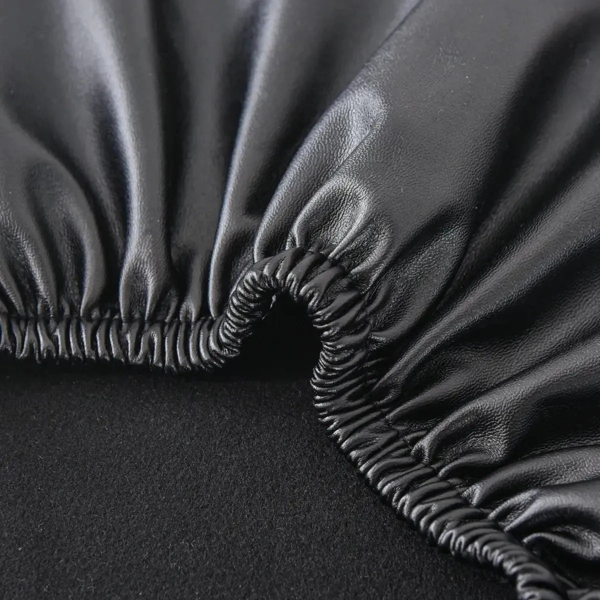 housse-de-siege-de-tabouret-ronde-impermeable – La Maison de la Housse