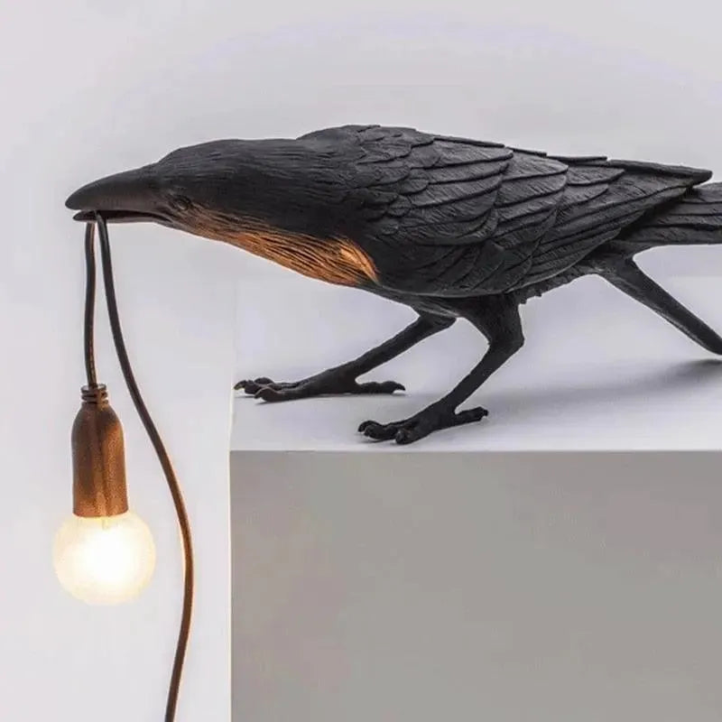 lampe-design-corbeau – La Maison de la Housse