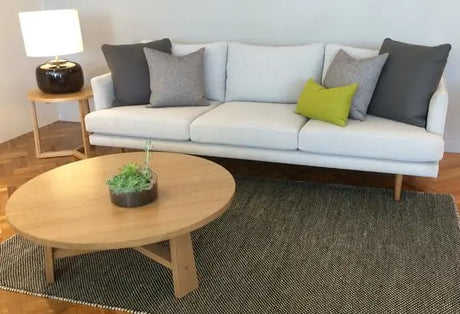 Comment protéger votre canapé contre les déversement occasionnel - La Maison de la Housse®