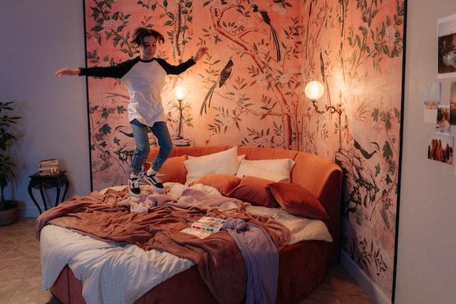 Comment planifier l'aménagement parfait de la chambre - La Maison de la Housse®