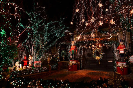 Idées de Décoration de Noël pour Illuminer Votre Maison - La Maison de la Housse®