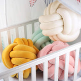 1 Coussin Boule Nœud Design – Décoratif Moderne en Velours