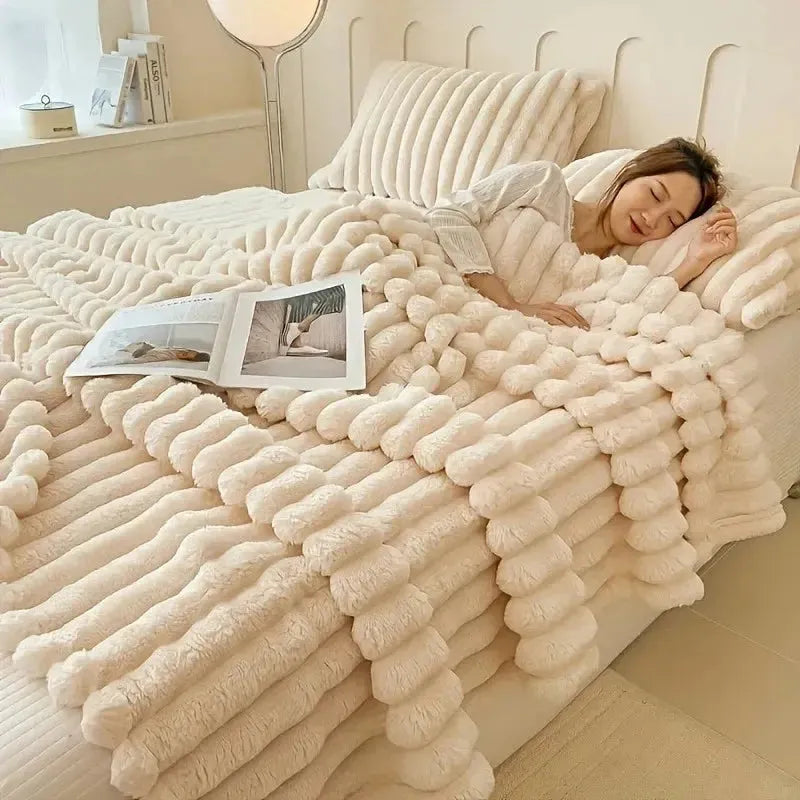 couverture-de-canape-double-ultra-douce-de-qualite-superieure-peluche-a-rayures-elastiques-beige-pour-salon-chambre-a-coucher-canapes-toutes-saisons – La Maison de la Housse