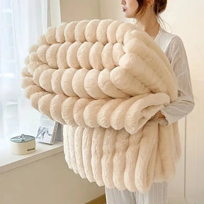couverture-de-canape-double-ultra-douce-de-qualite-superieure-peluche-a-rayures-elastiques-beige-pour-salon-chambre-a-coucher-canapes-toutes-saisons – La Maison de la Housse