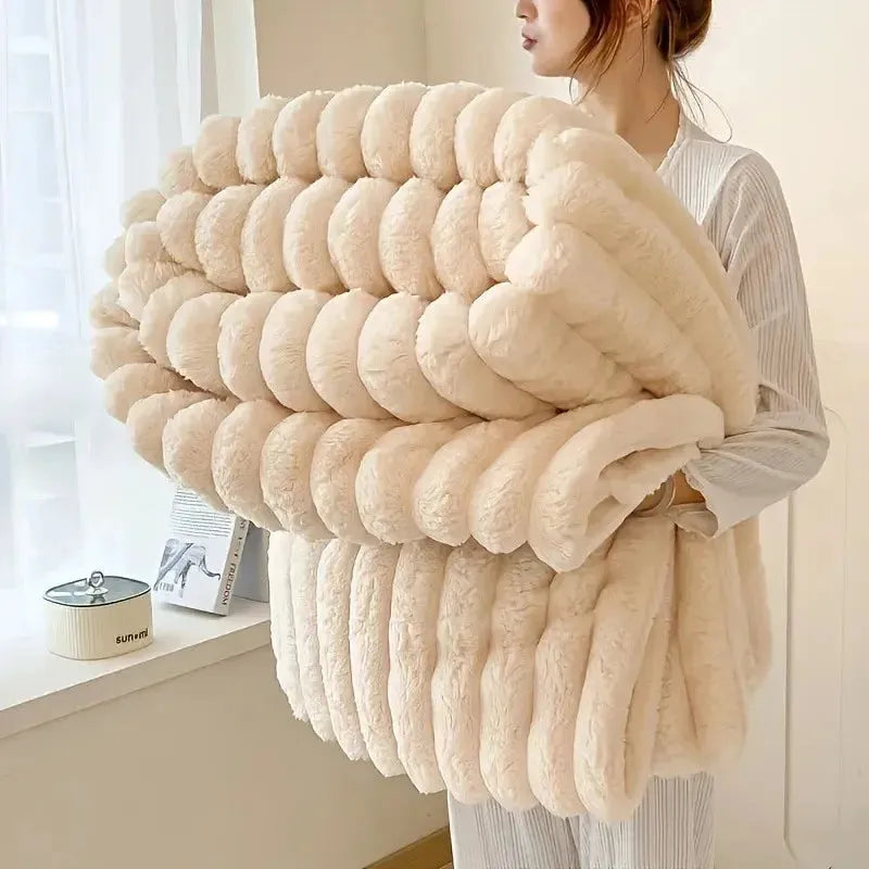 couverture-de-canape-double-ultra-douce-de-qualite-superieure-peluche-a-rayures-elastiques-beige-pour-salon-chambre-a-coucher-canapes-toutes-saisons – La Maison de la Housse
