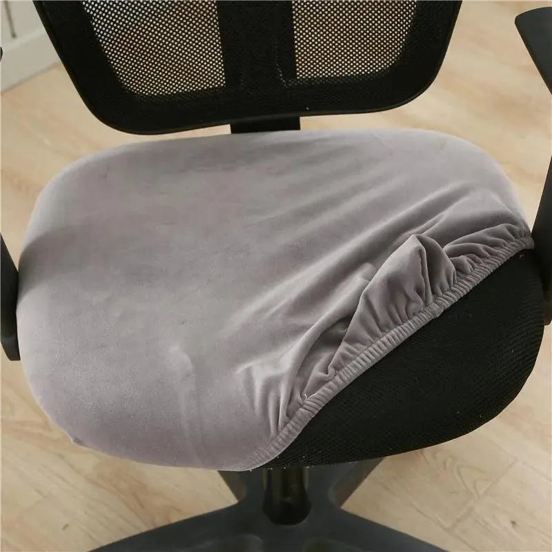 housse-de-chaise-gris-clair-de-bureau-style-velours – La Maison de la Housse